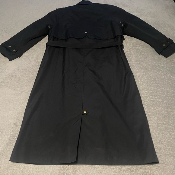 Vintage Editions trench coat with removable liner and shoulder pads size medium - Picture 5 of 10